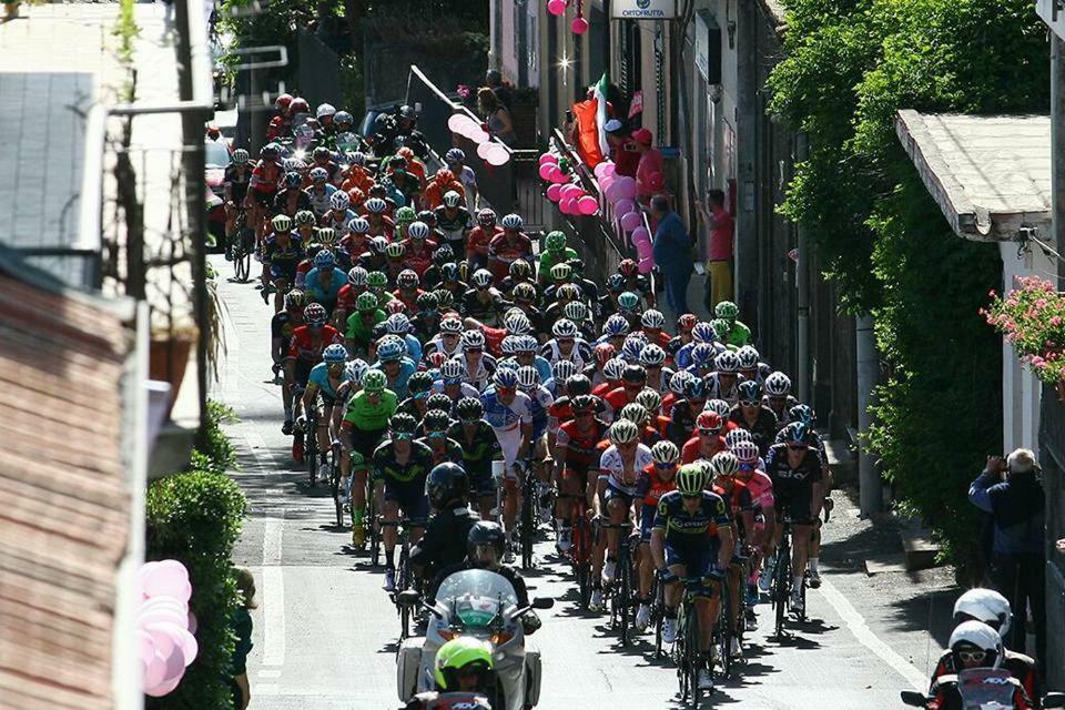 La cantina sull'Etna Ragalna Esterno foto